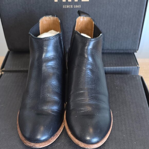 Frye Carson Chelsea Boot Black - Picture 4 of 5